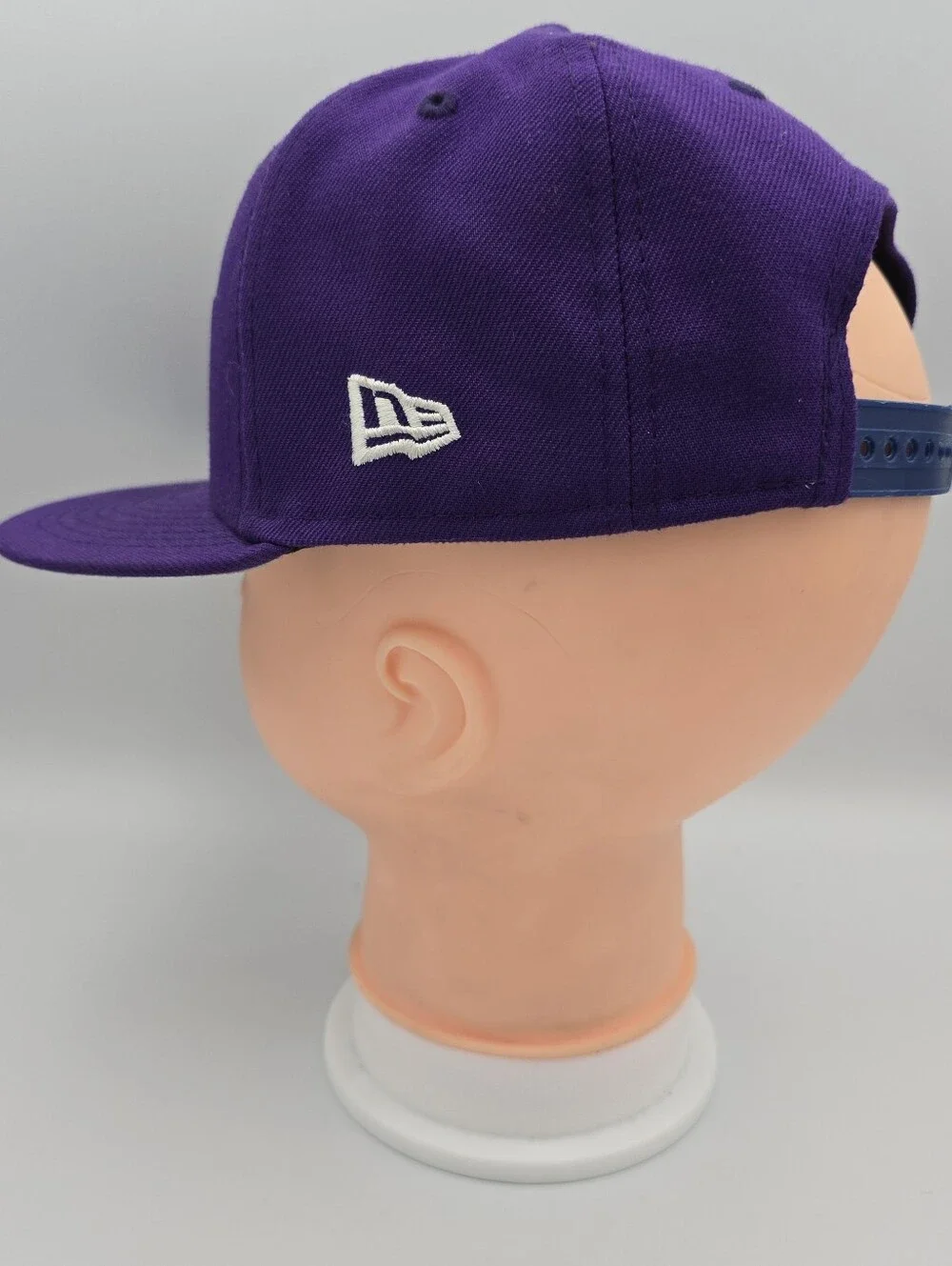 Youth New Era 9Fifty Los Angeles Lakers Adjustable Snapback Hat